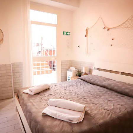 Ostia Beach Apartment - Libeccio Ostie